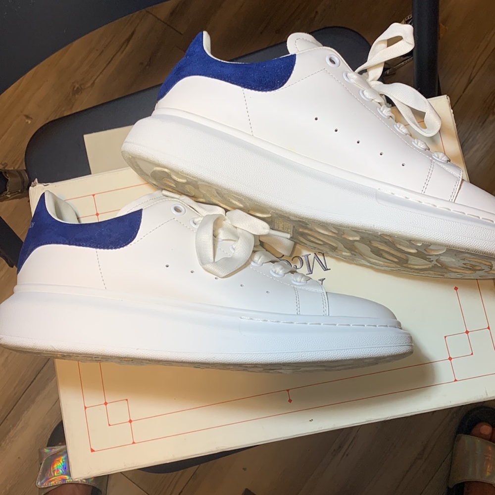 Excellent condition Oversized Alexander McQueen Shoes
